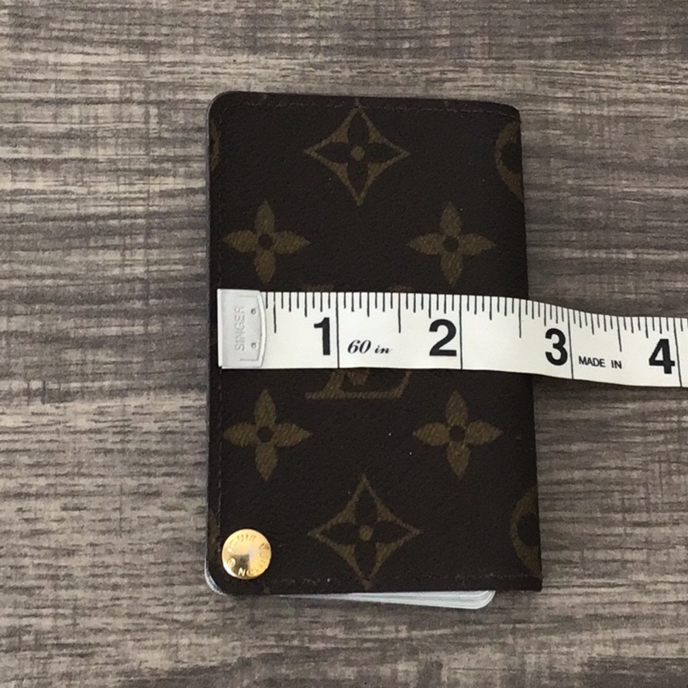 Louis Vuitton Monogram Card Photo Holder - Picture 11 of 11